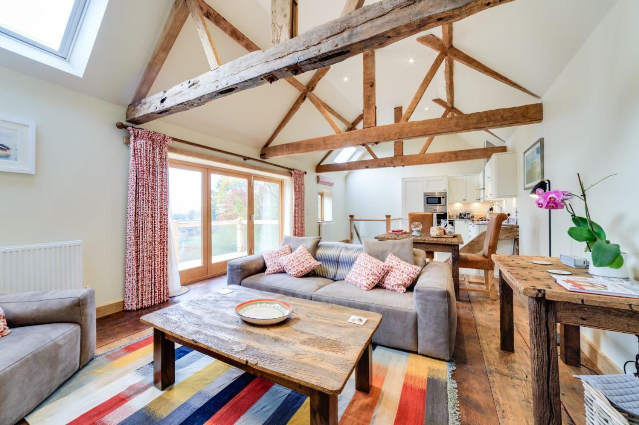 Villa The Stables And Hayloft Ledbury Esterno foto